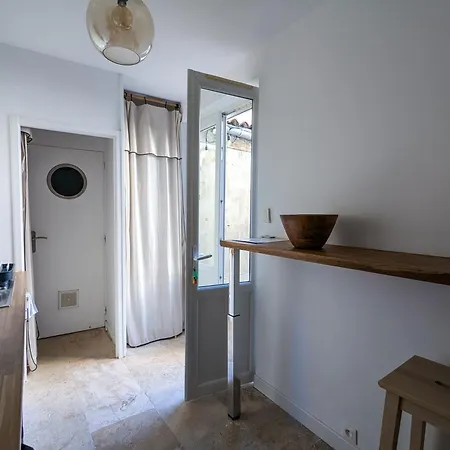 La Terrasse Hyper Centre Près Des Halles La Rochelle (Charente-Maritime)