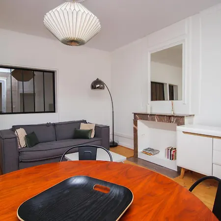 La Terrasse Hyper Centre Près Des Halles La Rochelle (Charente-Maritime)